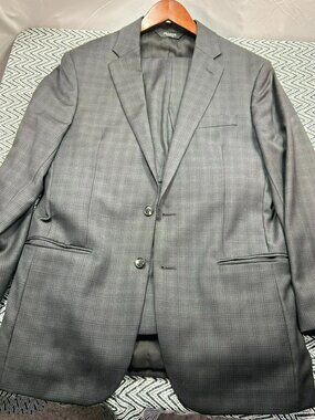 Jos. A. Bank Traveler Slim Fit Wool Suit 41L 35W Black Blue Checkered Pattern